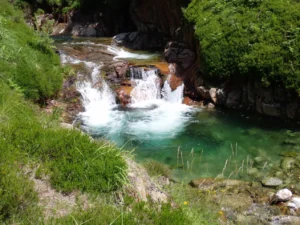 image37: "canyoning en Ariège au Canyon de l'Artigue avec Ariège canyon aventure"