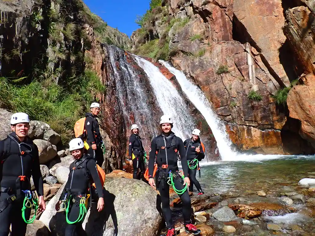 Après la descente en rappel lors d’une sortie canyoning en Ariège fin d’été